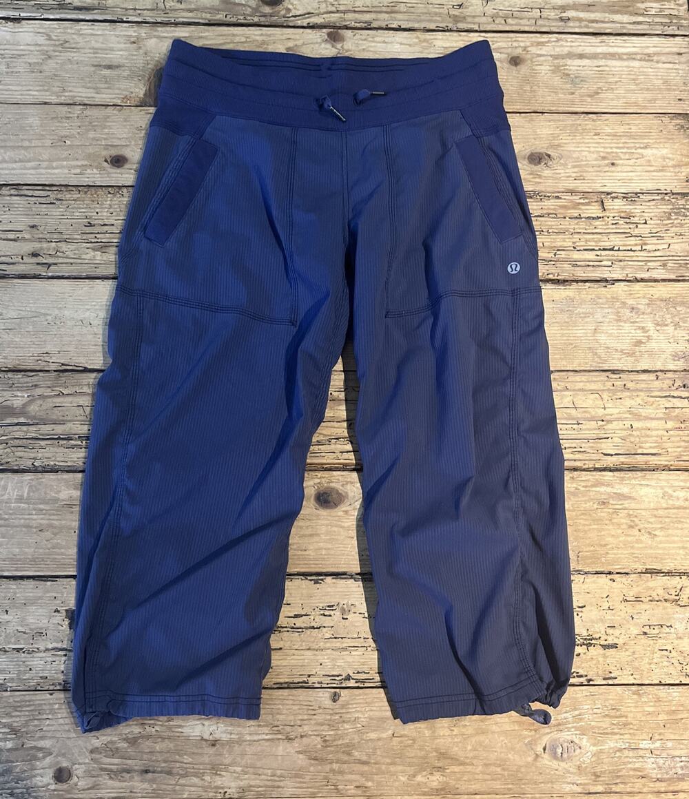 Lululemon Women’s Size 6 Deep Indigo Studio Crop Pant